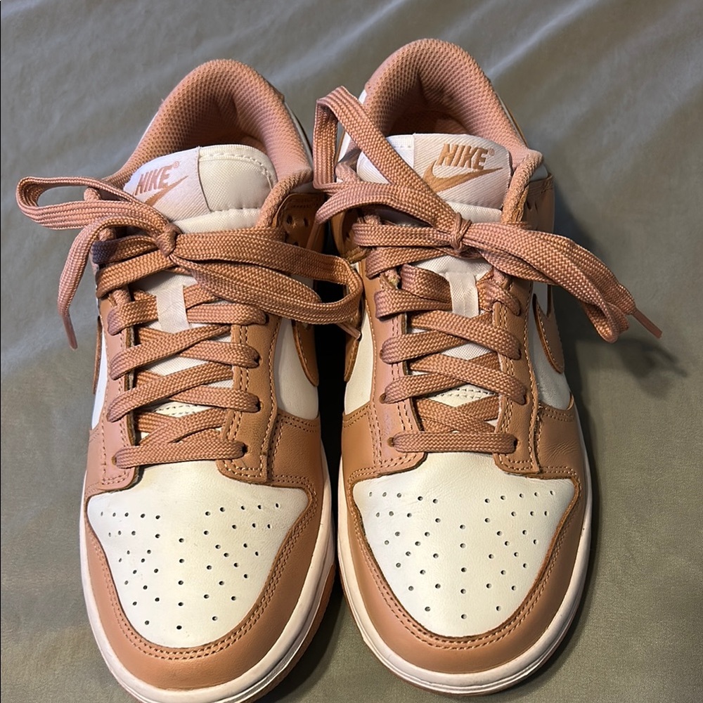 Nike Women's Athletic Shoes in White and Tan